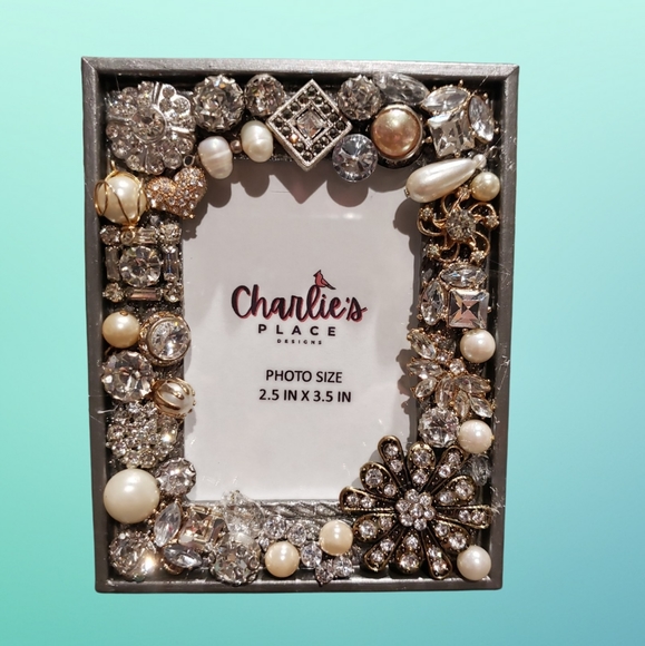 Vintage Rhinestone & Pearl Frame